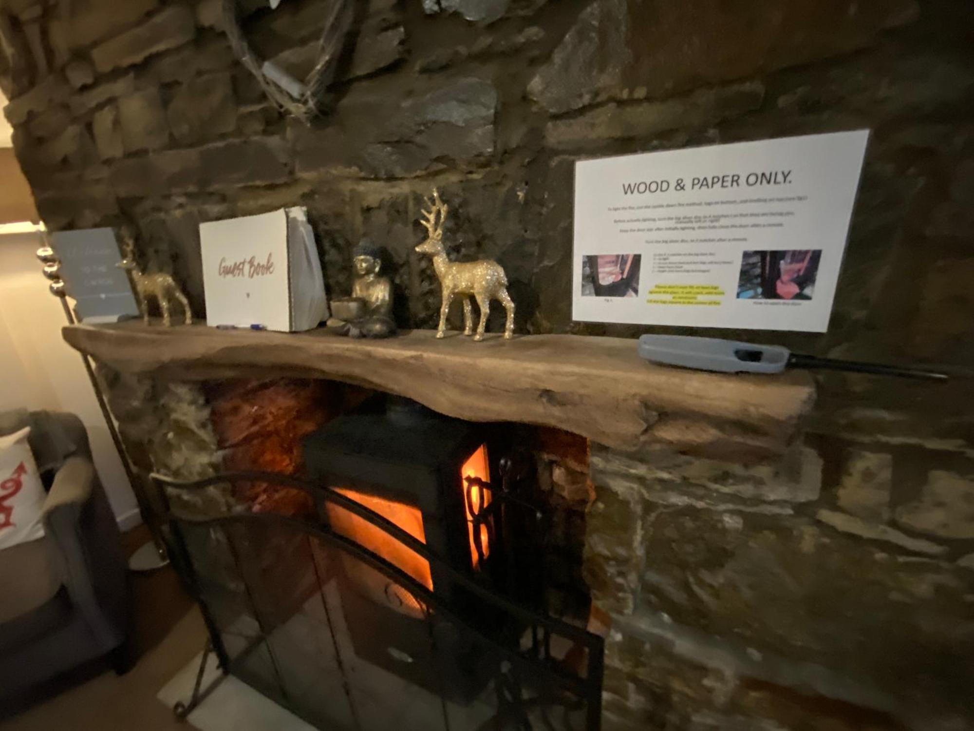 The Cwtch, Log Fire, Sleeps 6, Nr Zip World, Brecon And Bike Park Wales Vila Aberdare Exterior foto