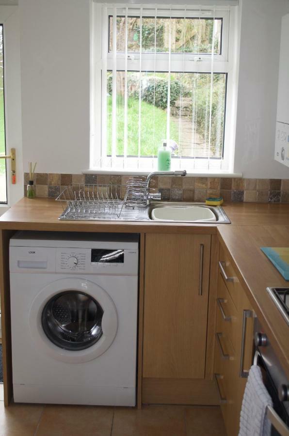 The Cwtch, Log Fire, Sleeps 6, Nr Zip World, Brecon And Bike Park Wales Vila Aberdare Exterior foto